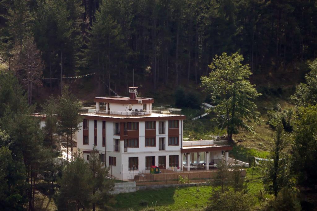 Mala Planina Guest House Iskrets Exterior foto