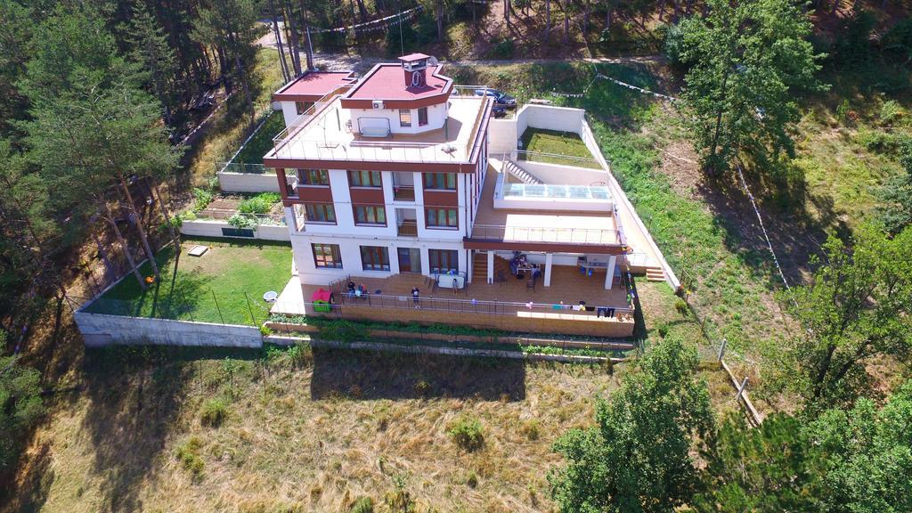 Mala Planina Guest House Iskrets Exterior foto